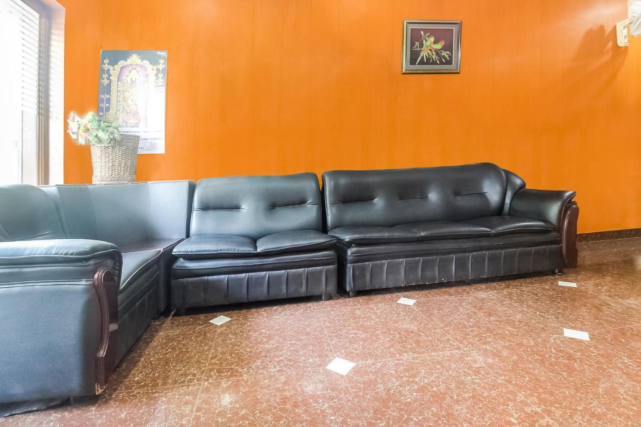 Oyo 70841 Hotel Anjali Residency Velur Ngoại thất bức ảnh